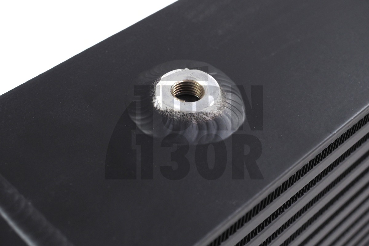 Intercooler universale Mishimoto J-Line nero