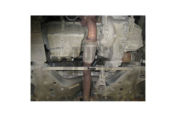 Fucina Supporto anteriore del sottotelaio Opel Corsa D OPC