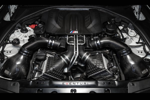 Sistema di aspirazione Eventuri in fibra di carbonio per BMW M5 F10