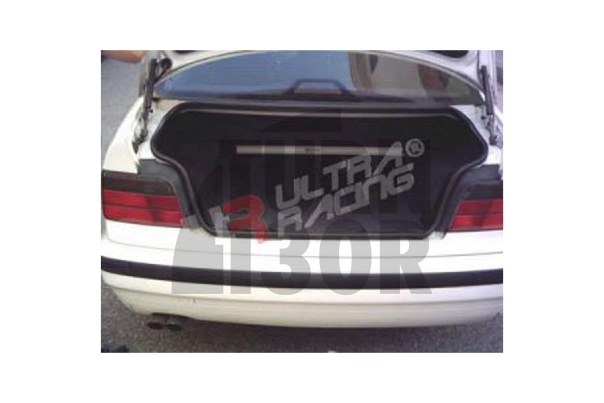 Ultra Racing Supporto montante posteriore superiore BMW 325 / 328 / M3 E36