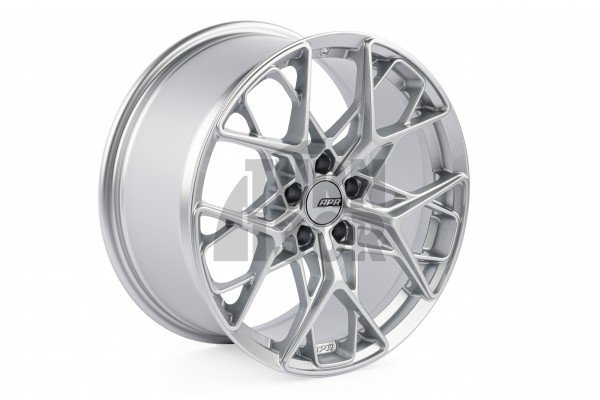 APR A02 Flow Formed Wheel Silver / 18 x 8.5 - 5x112 ET45 