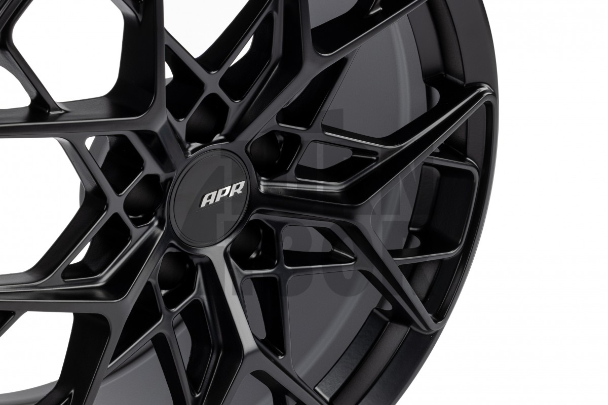 APR A01 Flow Formed Wheel Black / 20 x 9 - 5x112 ET37 