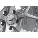 APR A01 Flow Formed Wheel Silver / 18 x 8.5 - 5x112 ET45