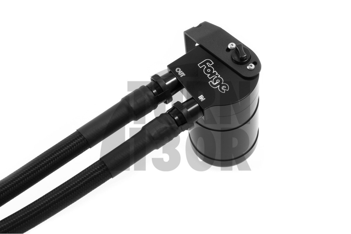 Audi RS3 8V FL e TTRS 8S: contenitore di raccolta dellolio Forge Audi RS3 8V FL e TTRS 8S: contenitore di raccolta dellolio Forge