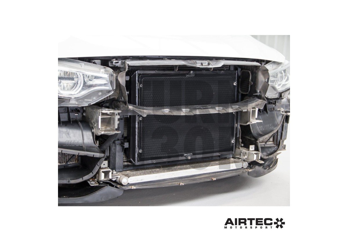 BMW Serie M Chargecooler di Airtec per M3 F80, M4 F8x, M2 Comp F87