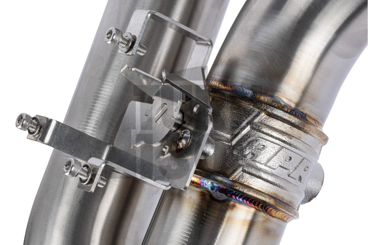 Sistema di scarico APRCatback Audi RS3 8Y Berlina Sistema di scarico APRCatback Audi RS3 8Y Berlina