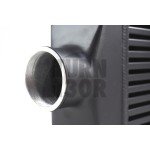 Intercooler universale Mishimoto J-Line nero