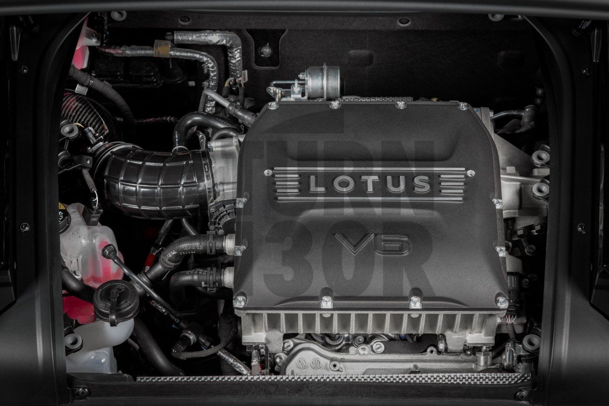 Aspirazione in carbonio Eventuri per Lotus Emira V6 sovralimentata