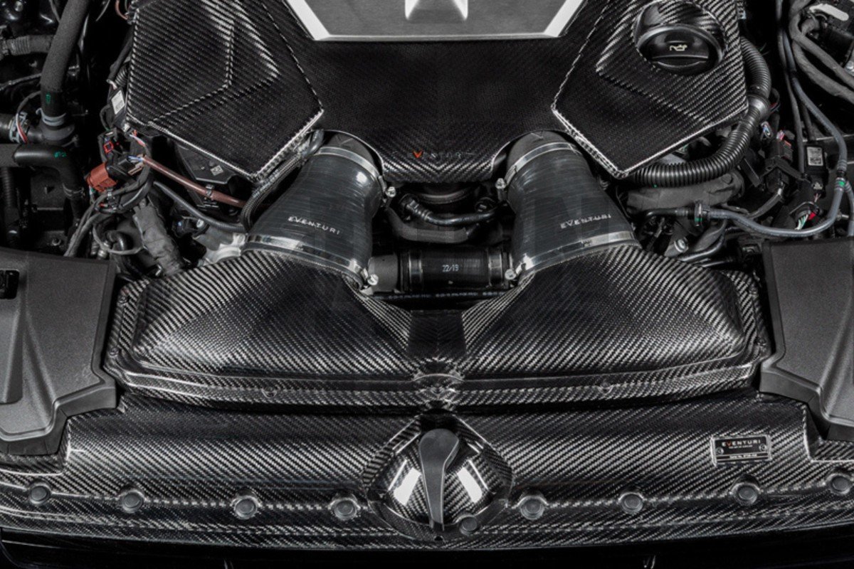 Sistema di aspirazione Eventuri in fibra di carbonio per Audi RS6 C8 / RS7 C8