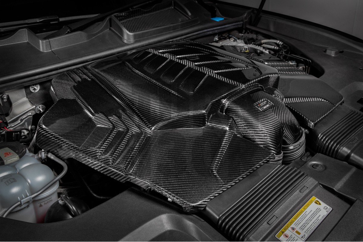 Eventuri Carbon Fiber Intake for Audi RSQ8 / Lamborghini Urus / Cayenne Turbo Eventuri Carbon Fiber Intake for Audi RSQ8 / Lamborghini Urus / Cayenne Turbo