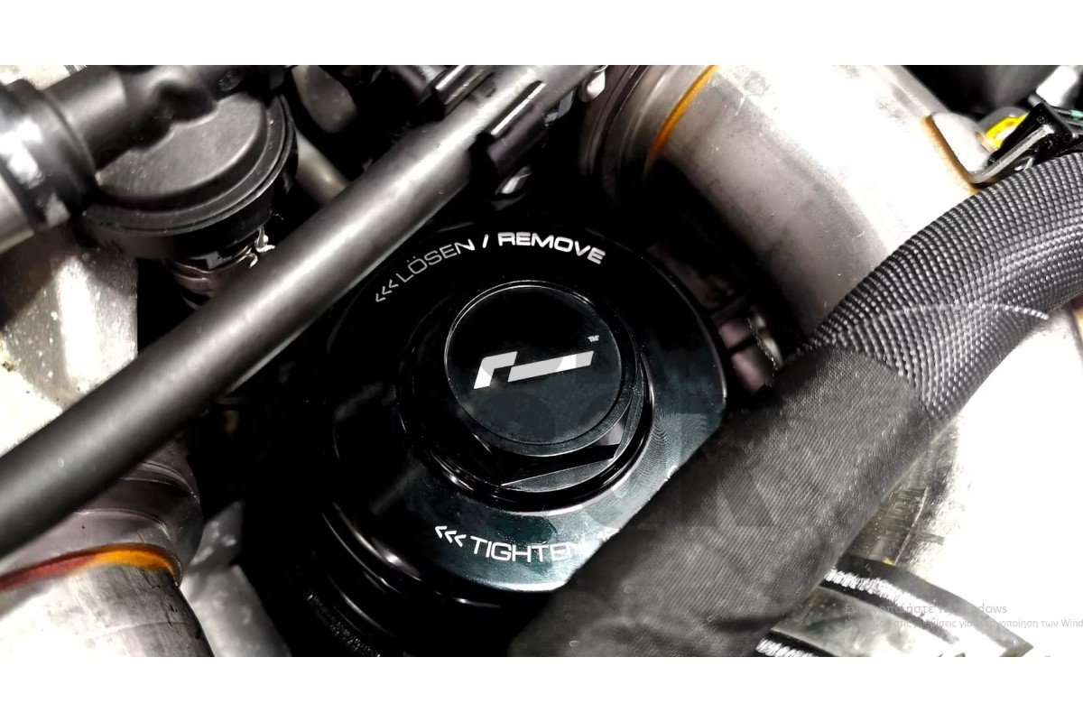 Racingline alloggiamento filtro olio Audi S4 / S5 e RS4 / RS5 B9