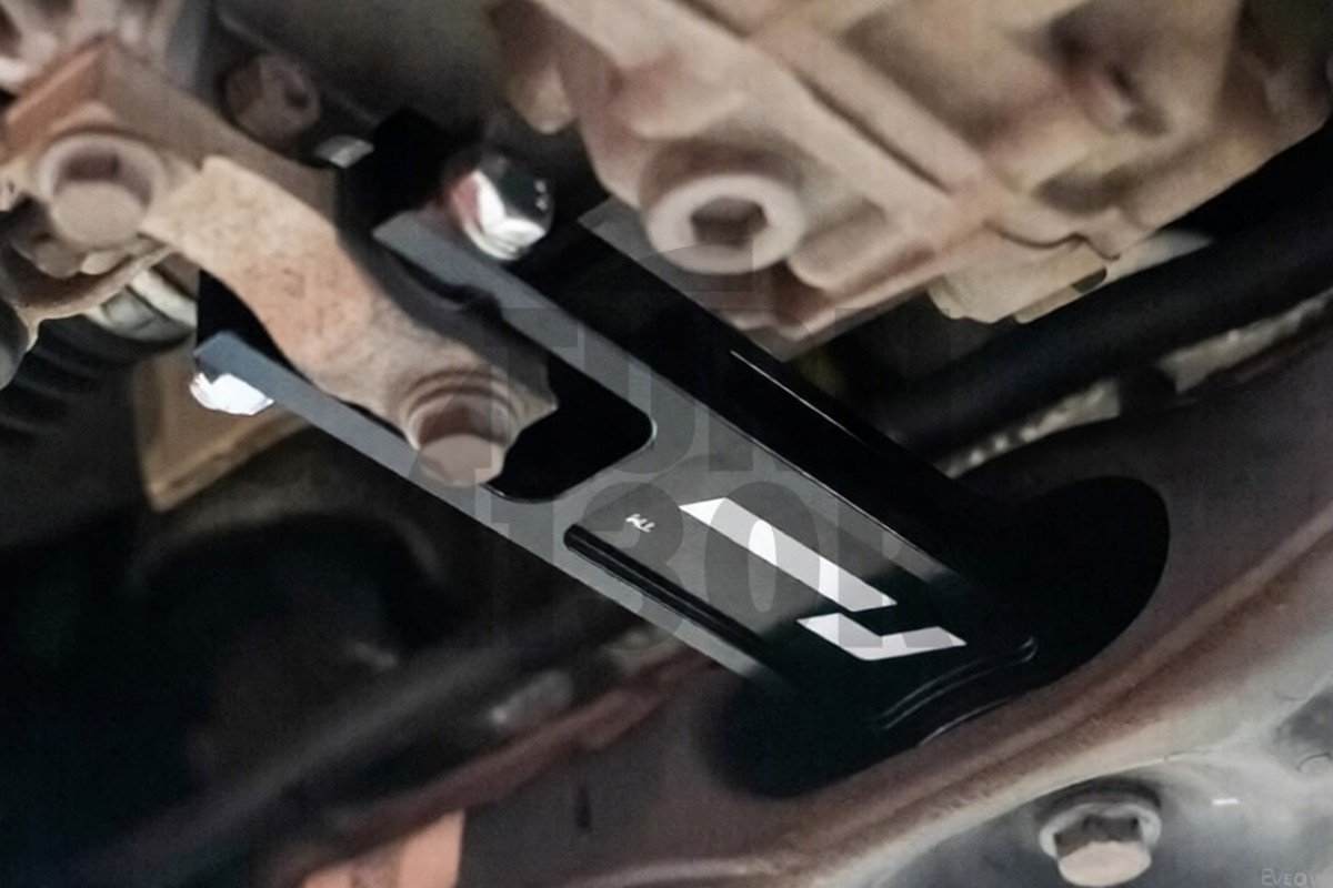 Racingline Dogbone Montaggio inferiore Polo AW GTI