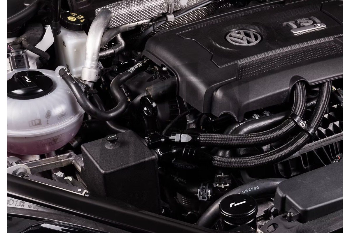 Tappo olio in alluminio per S3 8Y / Golf 8 GTI / Golf 8 R / Octavia NX 2.0 TSI EA888.4 Racingline