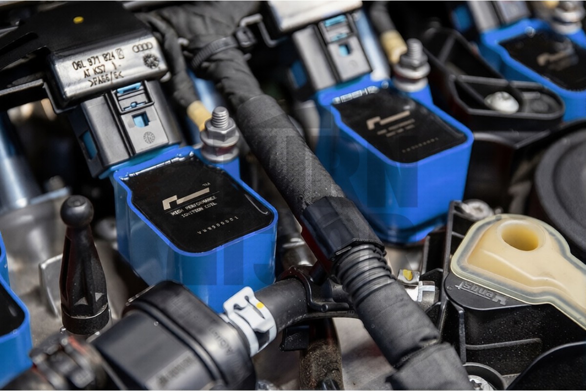 Bobine di accensione blu per S3 8V / S3 8Y / Golf 7 GTI / Golf 8 R / Leon 3 Cupra Racingline