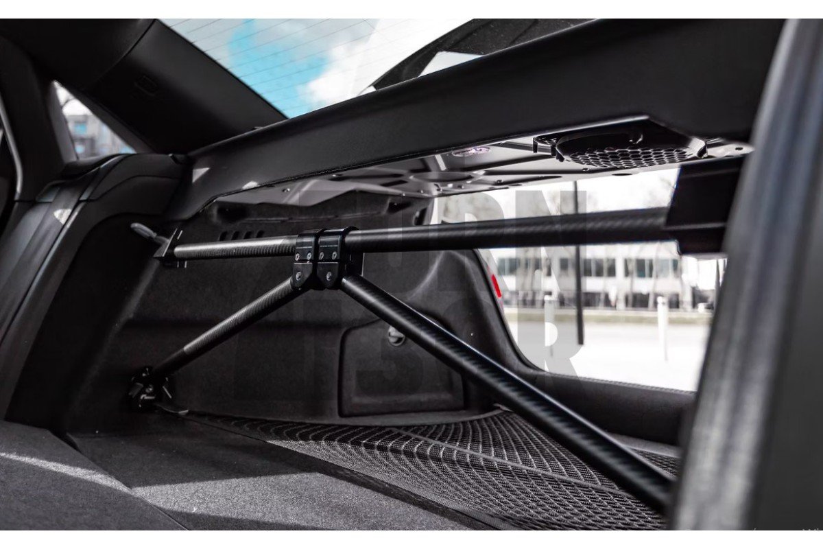 Supporto posteriore in carbonio per Audi S3 8V e RS3 8V / RS3 8Y Racingline