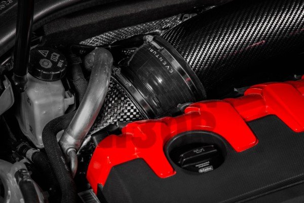Eventuri Carbon Turbo Inlet per Audi RS3 8V.5 / TTRS 8S con flangia turbo stock Eventuri Carbon Turbo Inlet per Audi RS3 8V.5 / TTRS 8S con flangia turbo stock