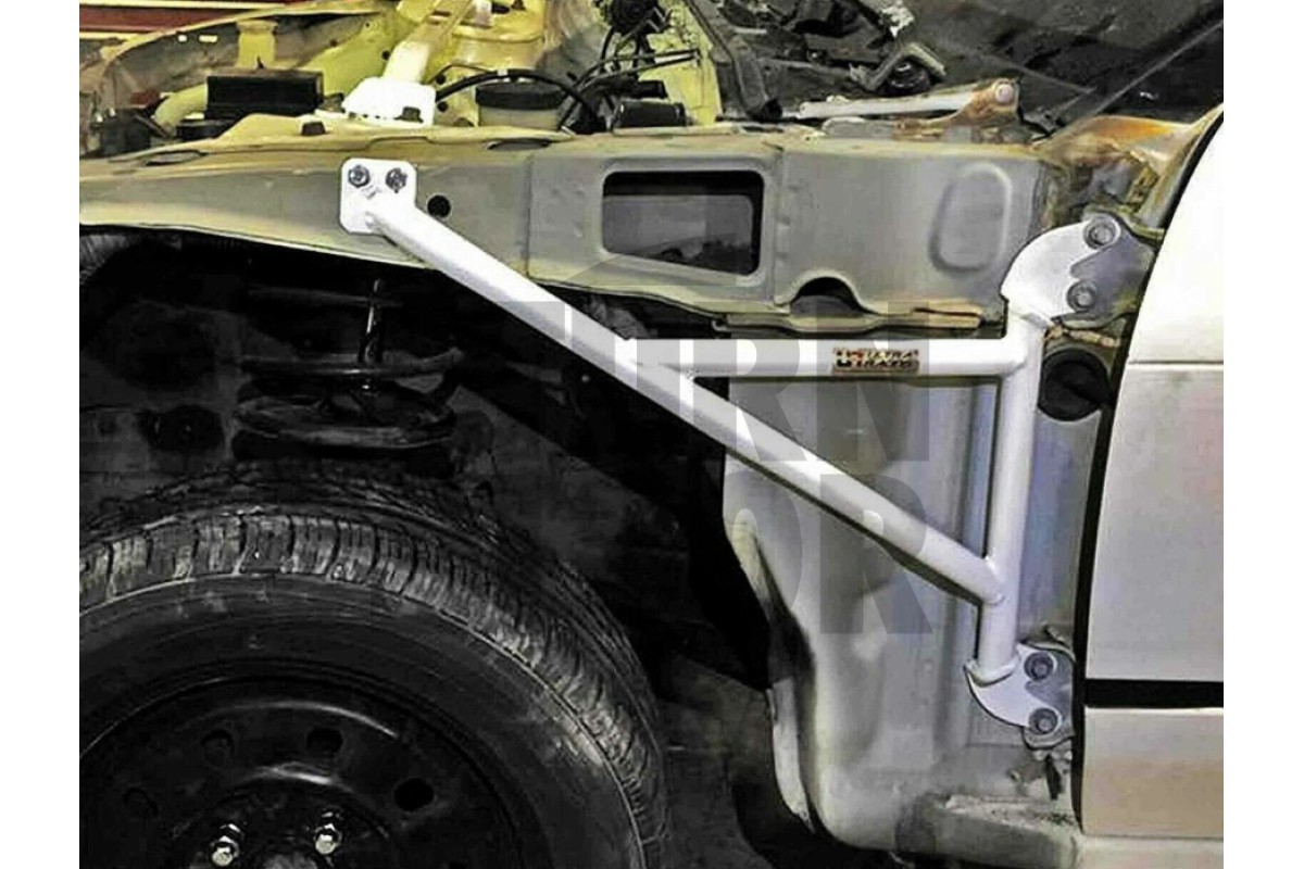 Barre parafango Ultra Racing Nissan 200sx S13