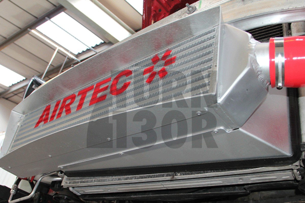 Intercooler con montaggio anteriore di Airtec per Clio 4 RS
