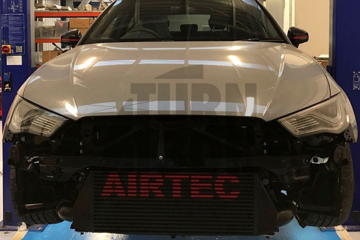 Sistema avanzato di intercooler Airtec per Audi RS3 8V