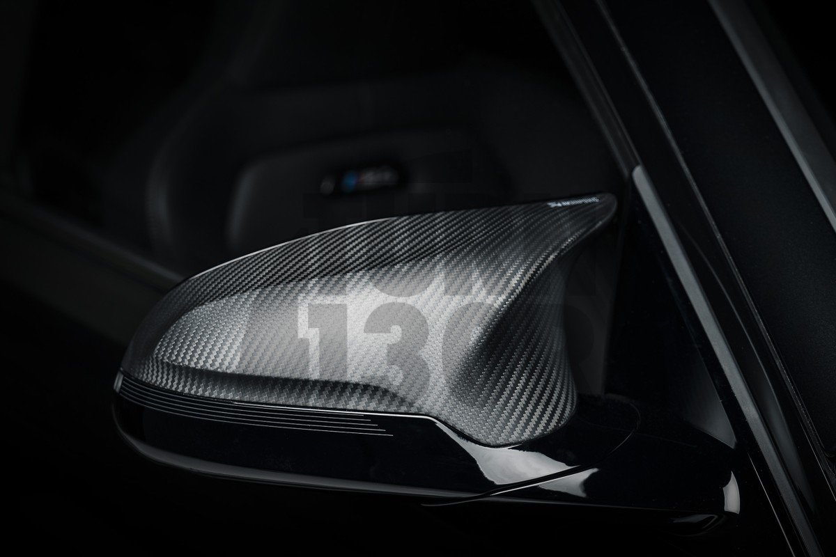 Calotte degli specchietti Akrapovic in fibra di carbonio per BMW M3 F80 / M4 F8x / M2 Comp F87 Calotte degli specchietti Akrapovic in fibra di carbonio per BMW M3 F80 / M4 F8x / M2 Comp F87