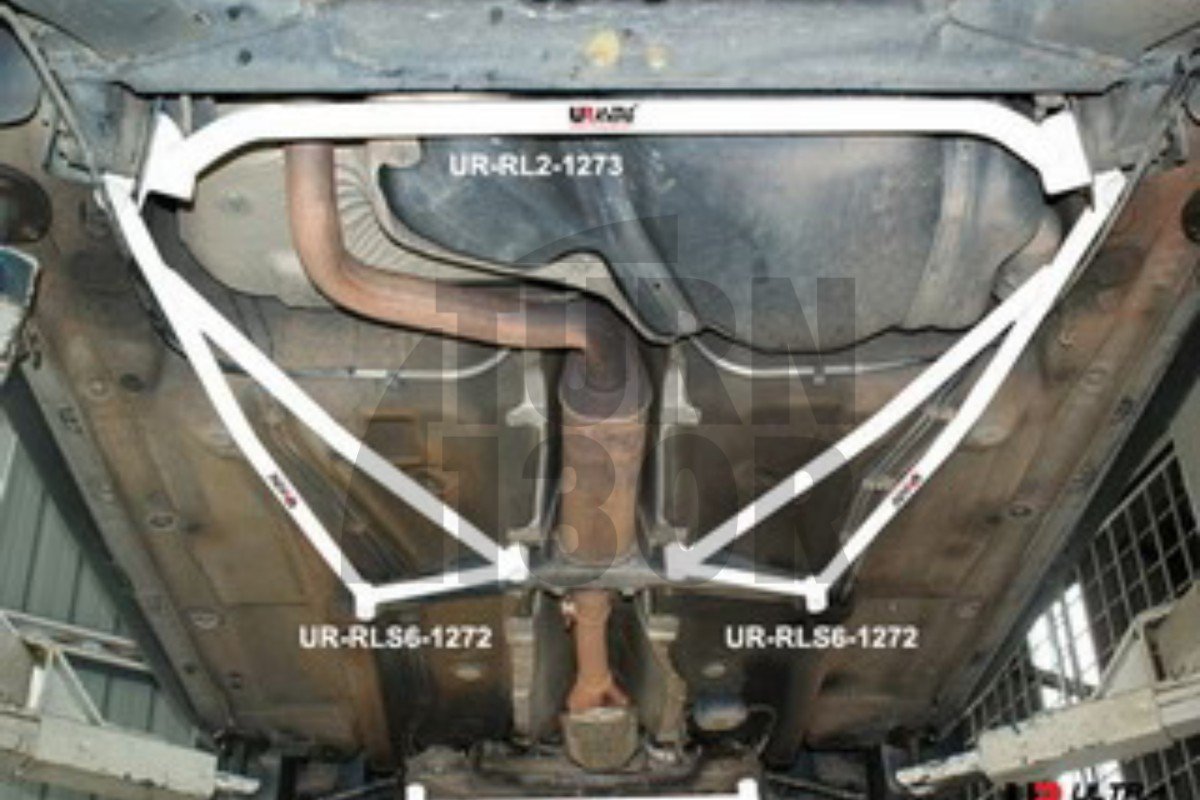 Ultra Racing 6 punti di rinforzo del longherone posteriore Golf 4 GTI / Leon 1M