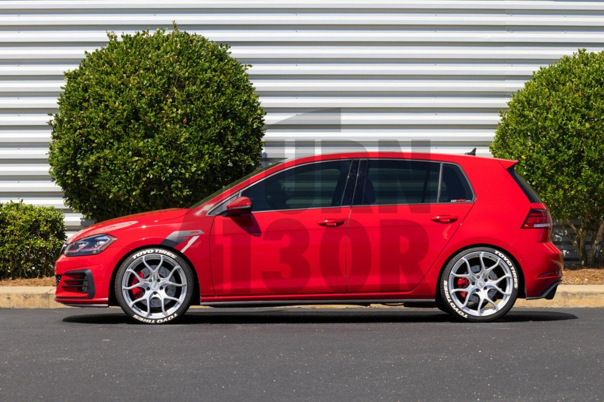 V-MAXX Coilover Kit for Audi S3 8P - Golf 5 GTI - Golf 6 R - Leon 2 Cupra - TT Mk2