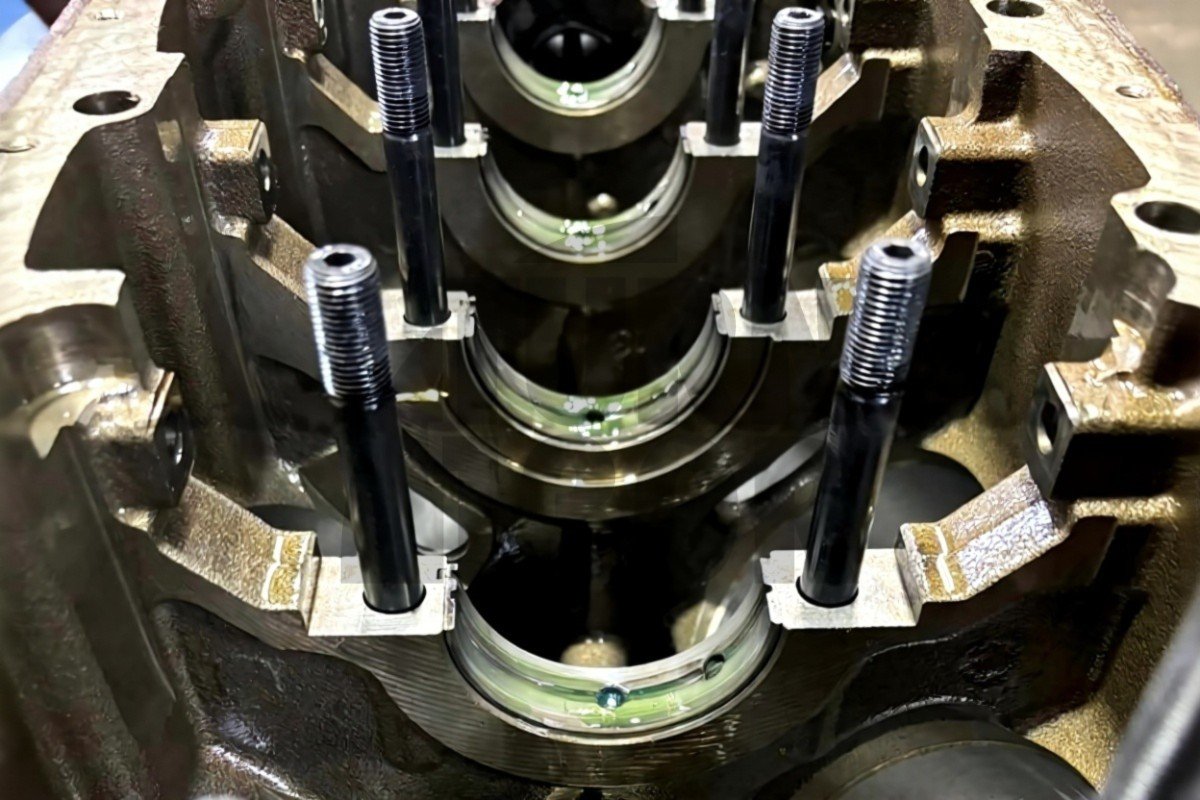 ARP Main Stud Kit for Golf 3 VR6 