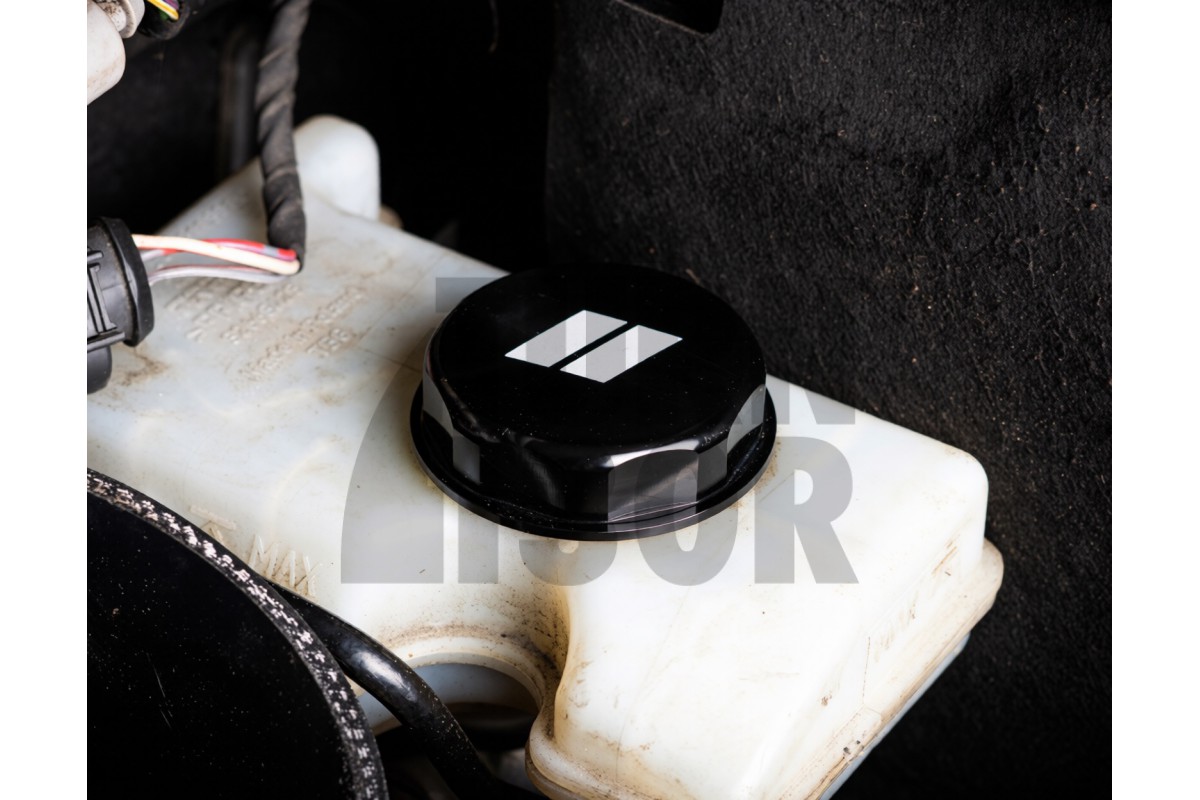 CTS Turbo Auminium Brake Fluid Cap for  Leon 3 Cupra - Golf 7 GTI - S3 8V - RS3 8V & S4 B9