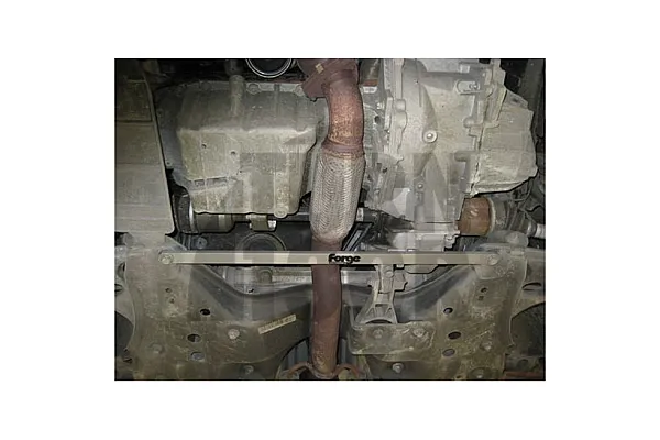 Fucina Supporto anteriore del sottotelaio Opel Corsa D OPC