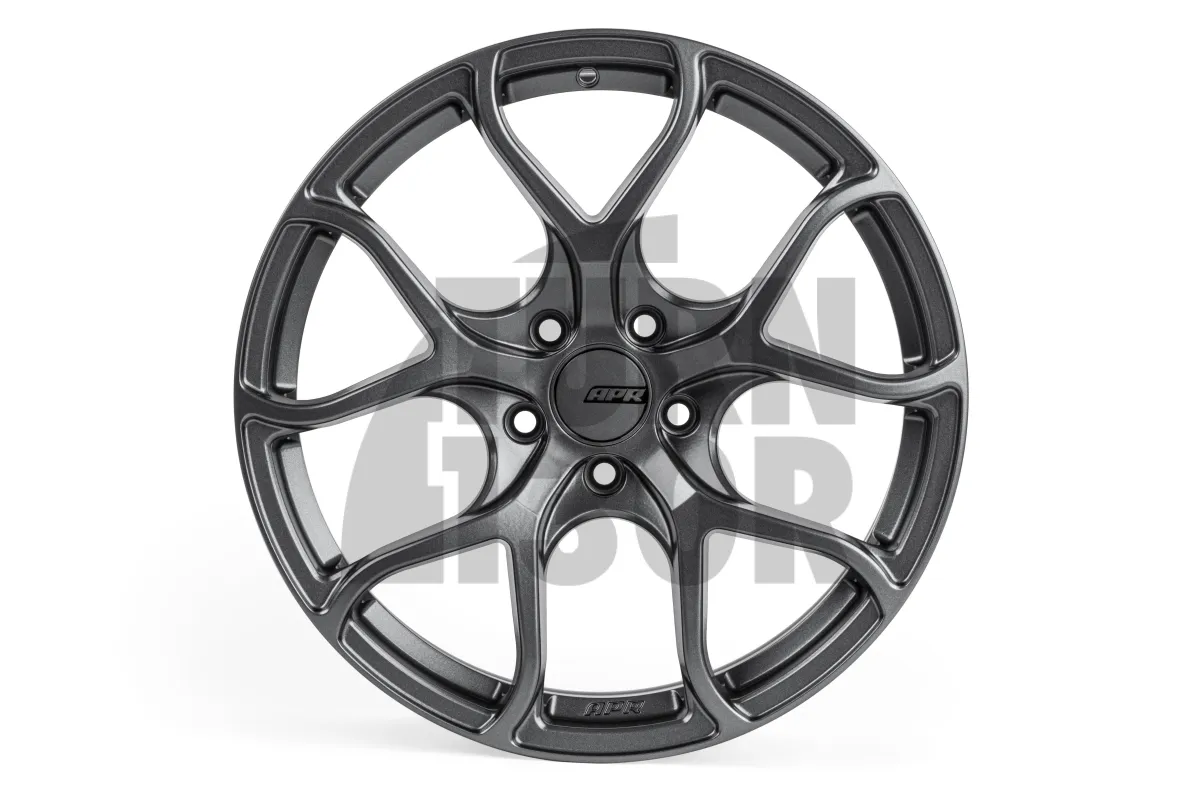A01 Cerchio Flow Formato 18 x 8.5 ET45 Gunmetal, Nero o Argento APR