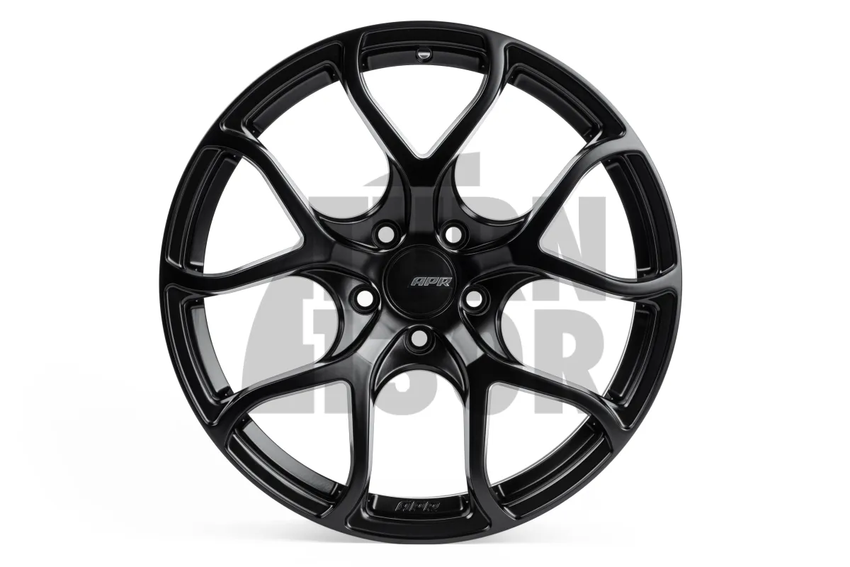 Cerchio A01 Flow Formed 18 x 8.5 ET45 Gunmetal, Nero o Argento APR