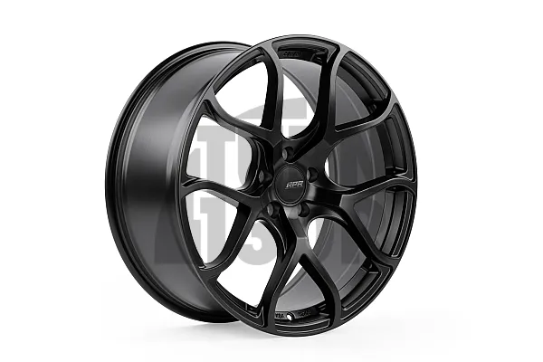 A01 Ruota Flow Formed 20 x 9 ET42 Gunmetal, Black o Silver APR