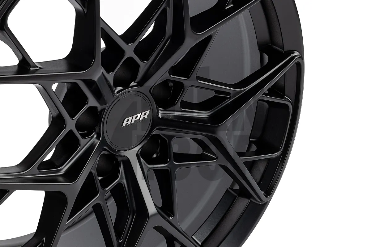 Cerchio A02 Flow Formed 19 x 8.5 ET45 Gunmetal, Bronzo, Nero o Argento APR