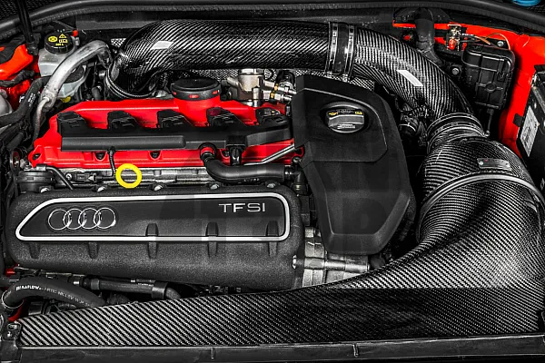 Sistema di aspirazione Eventuri in fibra di carbonio per Audi RS3 8V