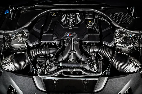 Sistema di aspirazione Eventuri V2 in fibra di carbonio per BMW M5 F90 / M8 F9x