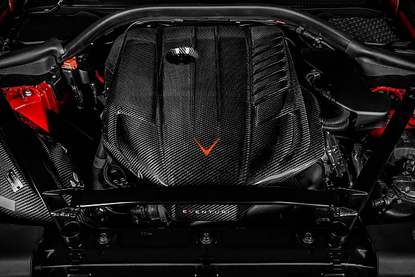 Eventuri Coperchio motore in fibra di carbonio per Toyota Supra GR 3.0 A90 MK5